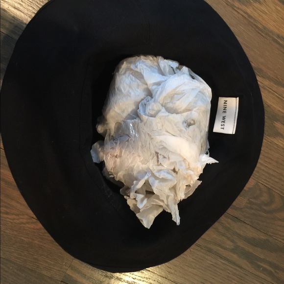 Nine West Cotton Canvas kettle hat Black one Size main image 9